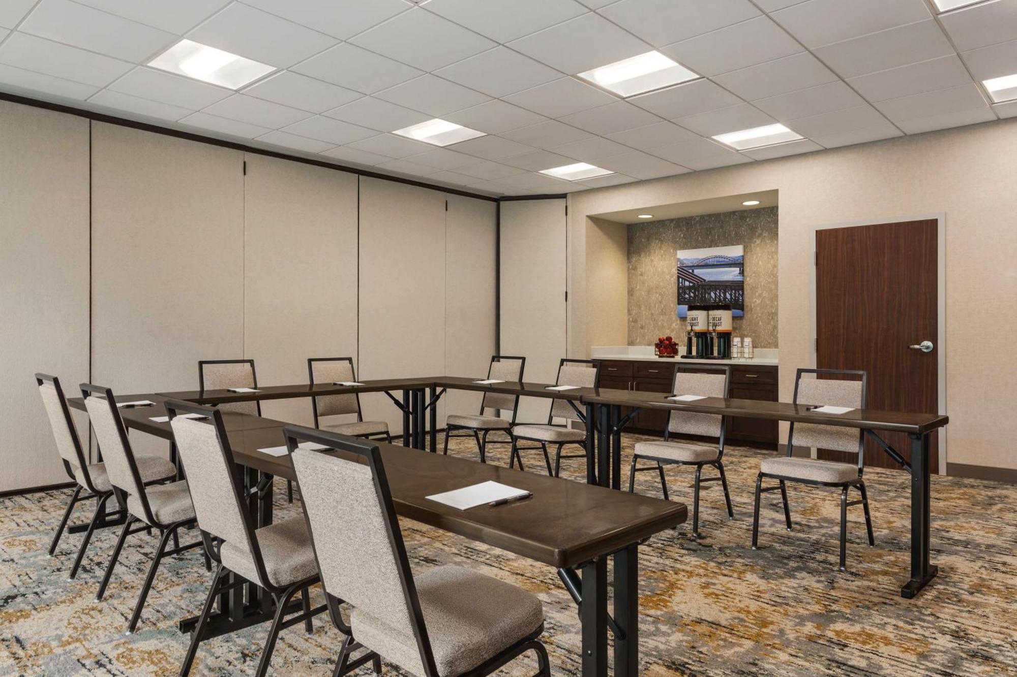 Hampton Inn & Suites Pittsburgh Waterfront West Homestead Екстериор снимка