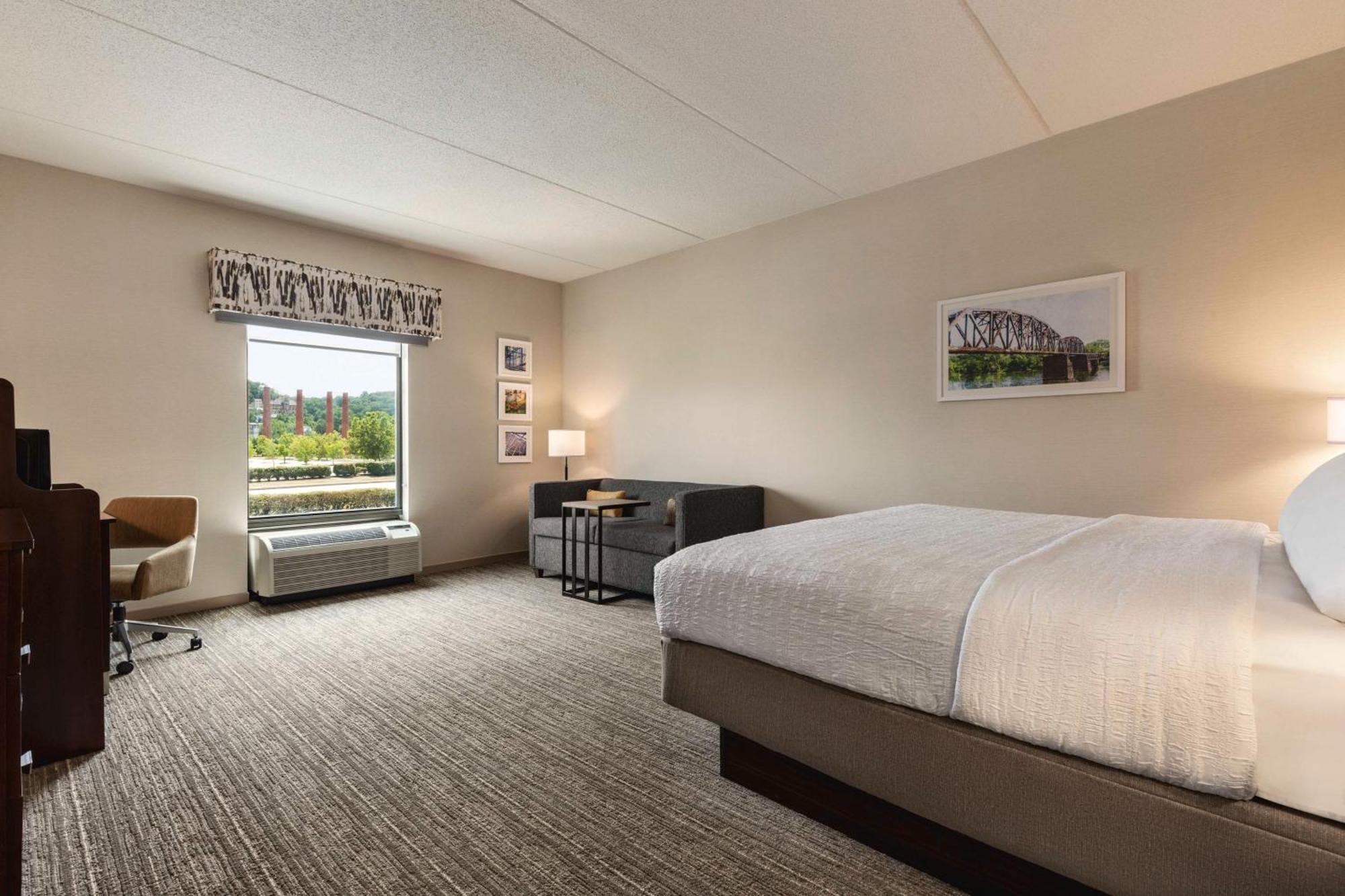 Hampton Inn & Suites Pittsburgh Waterfront West Homestead Екстериор снимка