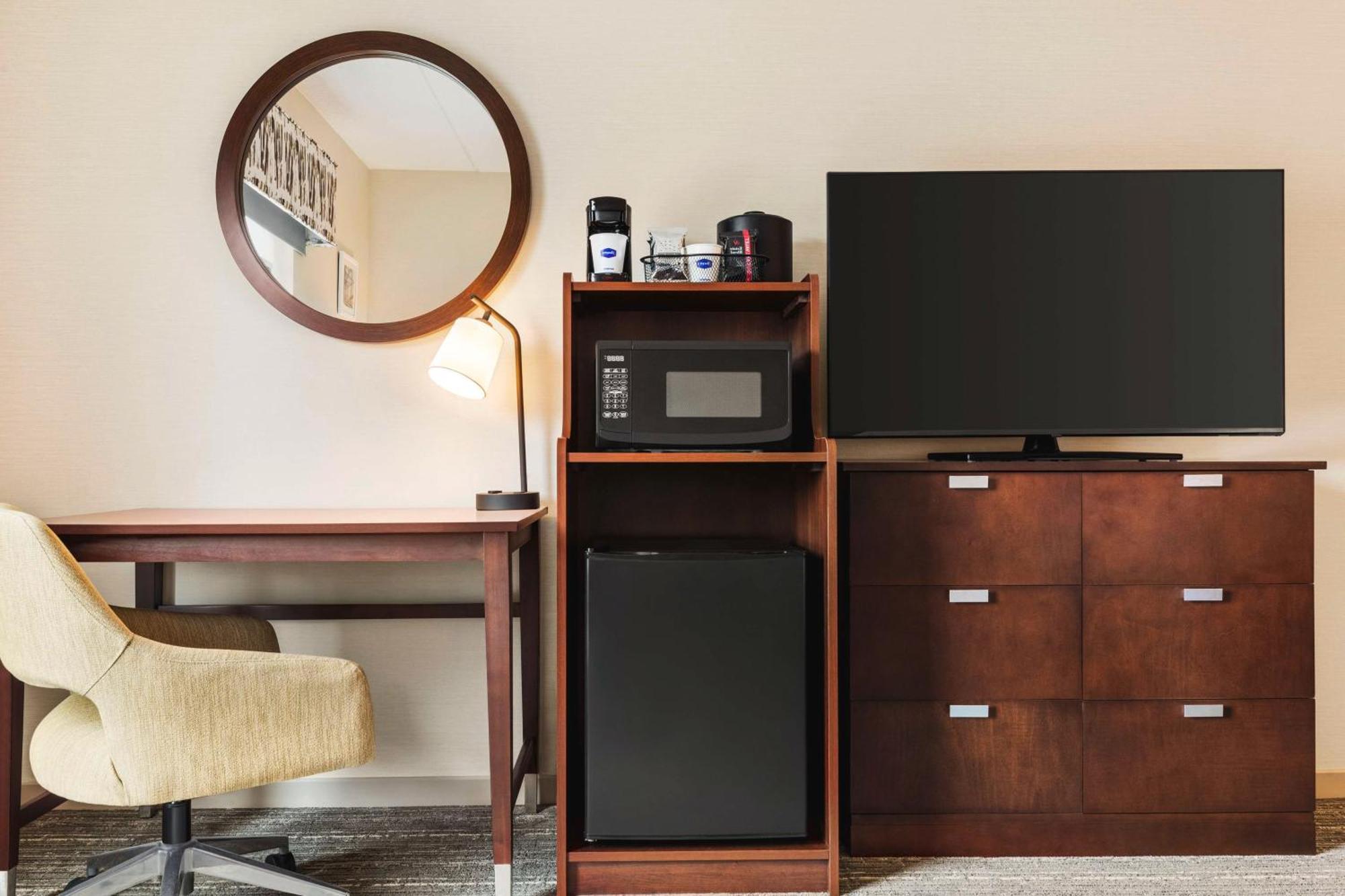 Hampton Inn & Suites Pittsburgh Waterfront West Homestead Екстериор снимка