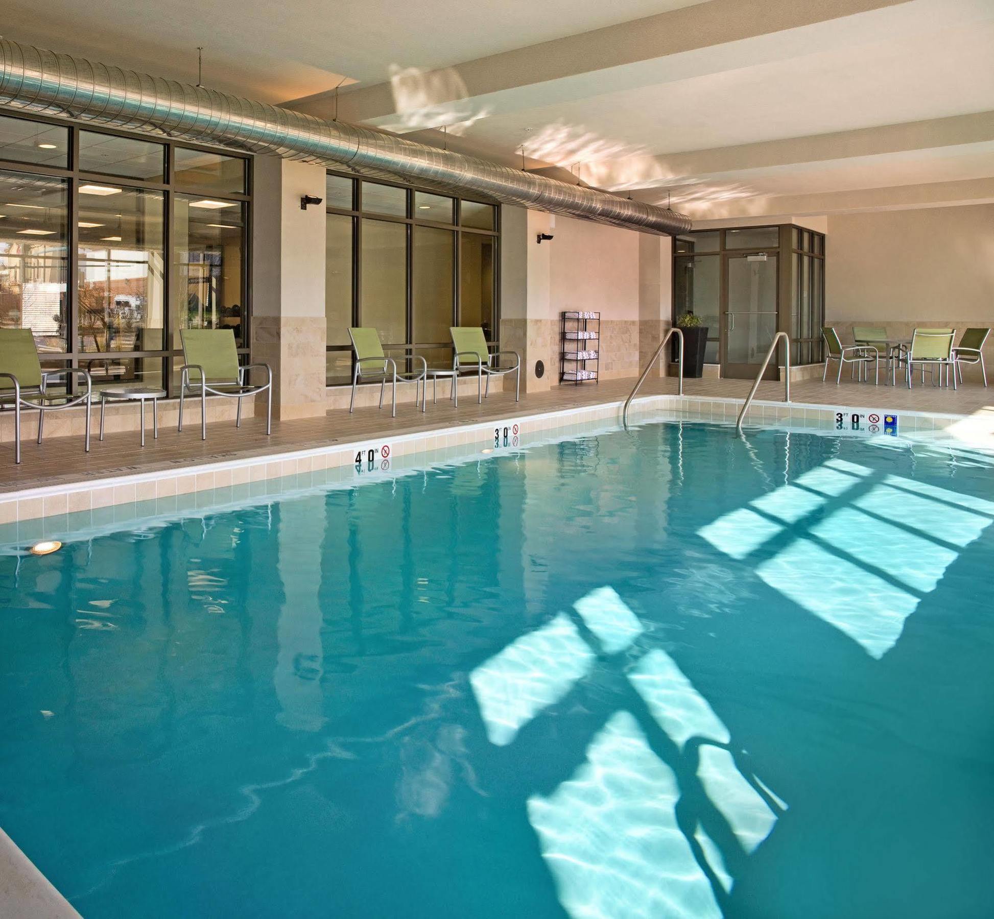 Hampton Inn & Suites Pittsburgh Waterfront West Homestead Екстериор снимка